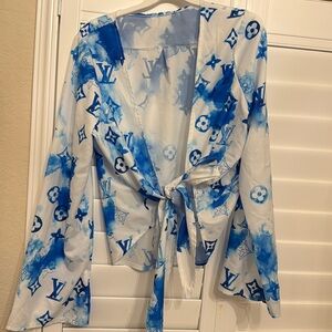 Fashion blue and black blazer style with a tie in front long sleeves new…